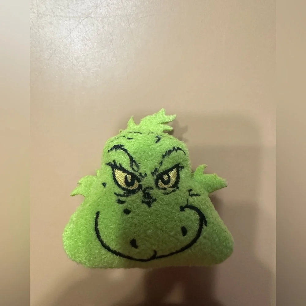 Grinch hair claw hair clip plush Christmas grinch hair claw hair clip - Picture 4 of 5